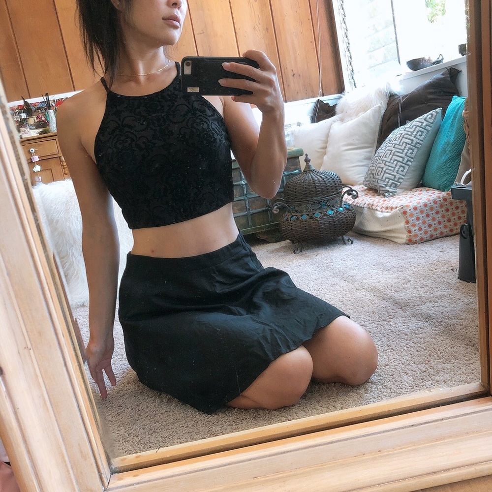 Velvet Cropped Top